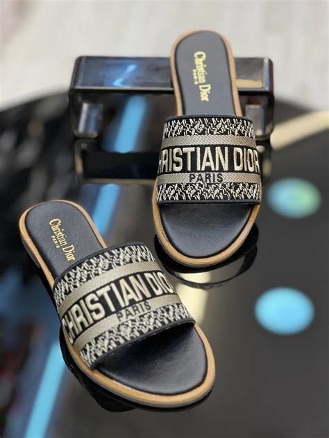 christian dior sliders.